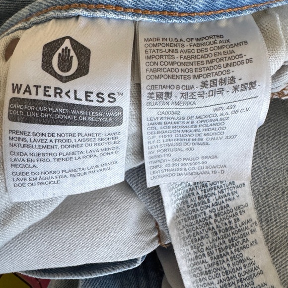 LEVI’S 501 Women Original Fit Denim Wash Distressed Zipper Fly Jeans (28 x 30) - Picture 7 of 16